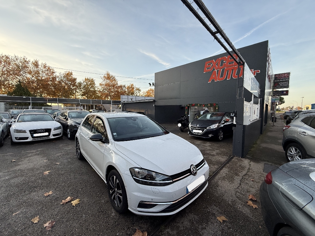 VOLKSWAGEN – GOLF – Berline – Diesel – Blanche