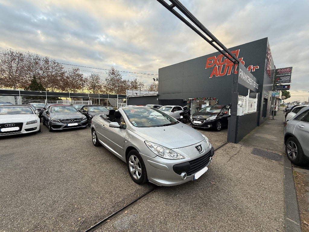 PEUGEOT – 307 CC – Cabriolet – Essence sans plomb – Gris clair