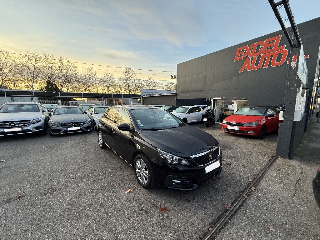 PEUGEOT – 308 – Berline – Diesel – Noire